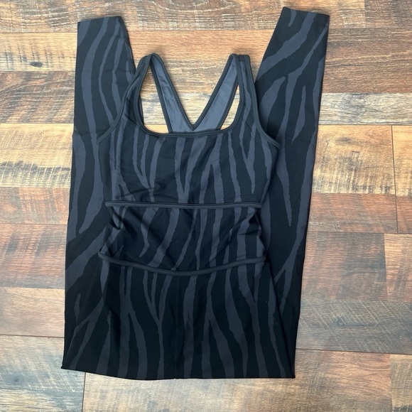 DVF Target Full Length Bodysuit/ Jumpsuit Size XS - Picture 3 of 11